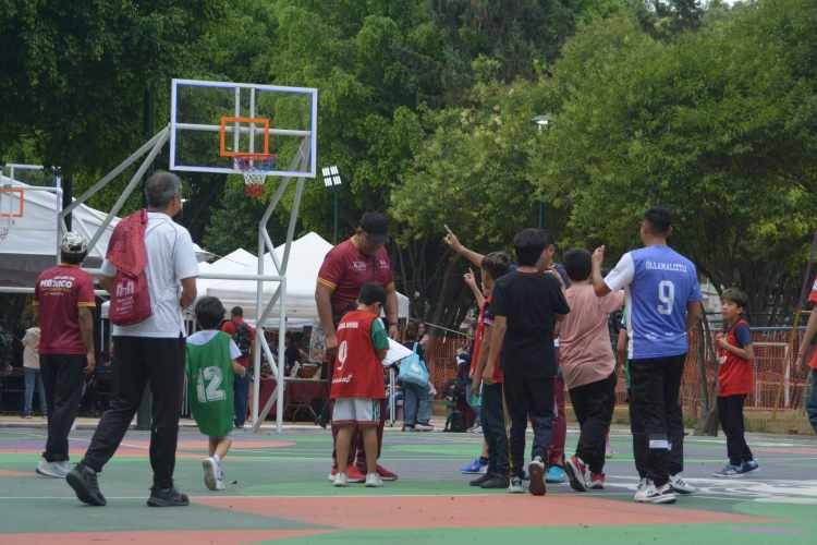 AZCAPOTZALCO ENTREGA CANCHAS DEPORTIVAS RUMBO AL MUNDIAL 2026