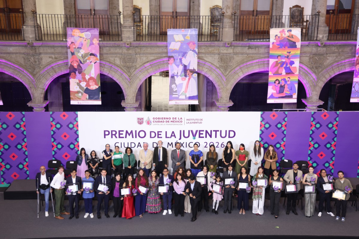 CIUDAD DE MÉXICO CELEBRA A SU JUVENTUD CON BECAS, VIVIENDA Y EL COMPROMISO DE TRANSFORMAR EL FUTURO