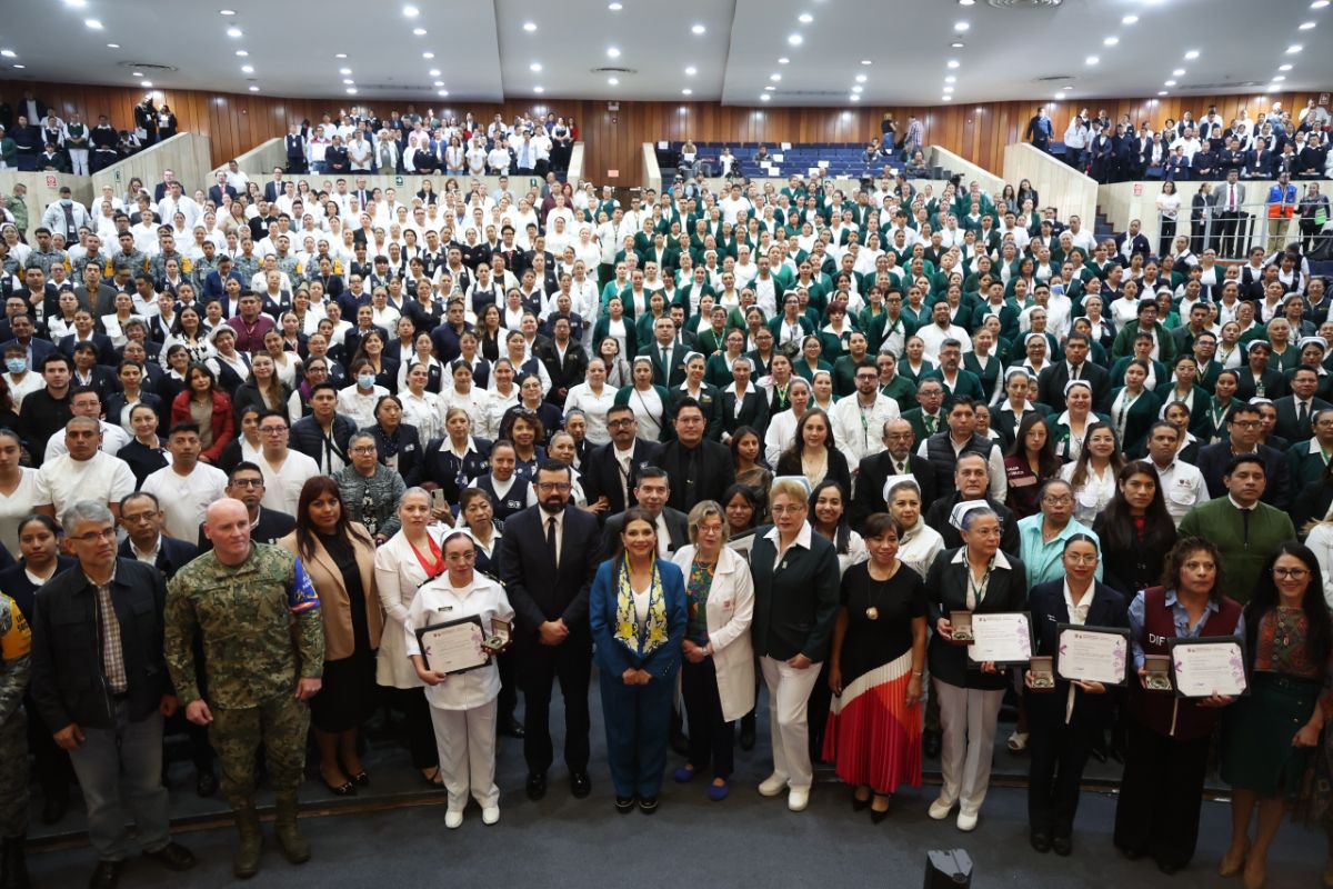 EL EJÉRCITO BLANCO DE LA CIUDAD DE MÉXICO FRENA EL SARAMPIÓN