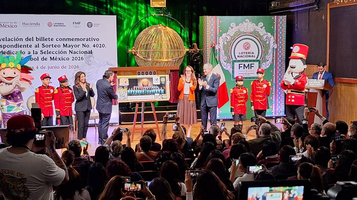 LOTERÍA NACIONAL DEVELA BILLETE CONMEMORATIVO A LA SELECCIÓN MEXICANA DE FÚTBOL