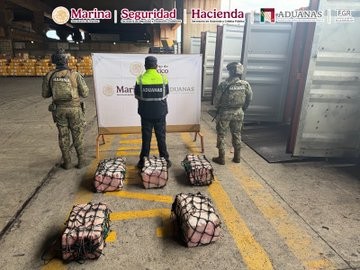 MARINA DECOMISA 137 KILOS DE COCAÍNA FRENTE A COSTAS DE MICHOACÁN