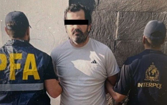 MÉXICO BUSCA TRAER A CONTRALMIRANTE DETENIDO EN ARGENTINA; SRE Y FGR ACTIVAN DEPORTACIÓN O EXTRADICIÓN