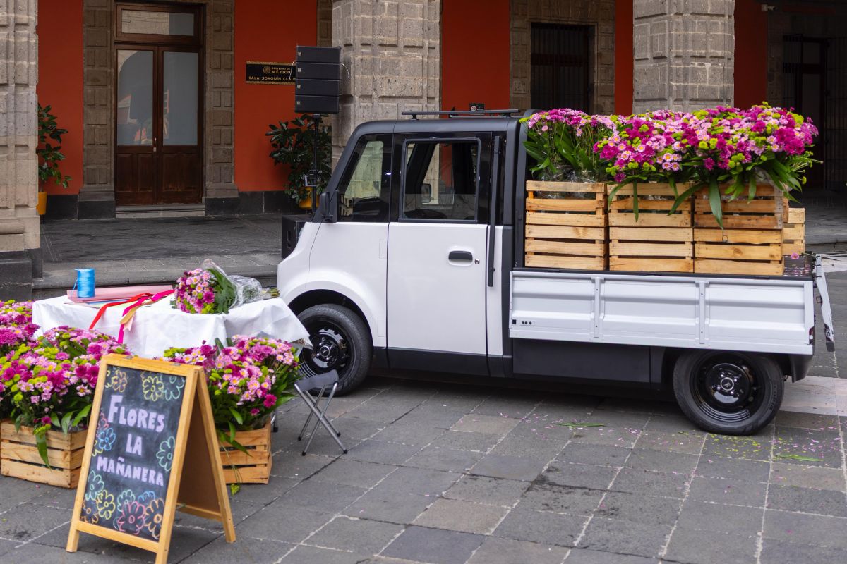 OLINIA 1 Y OLINIA CARGA: LLEGAN LOS PRIMEROS VEHÍCULOS ELÉCTRICOS DEDICADOS A LA MOVILIDAD Y EL COMERCIO EN MÉXICO