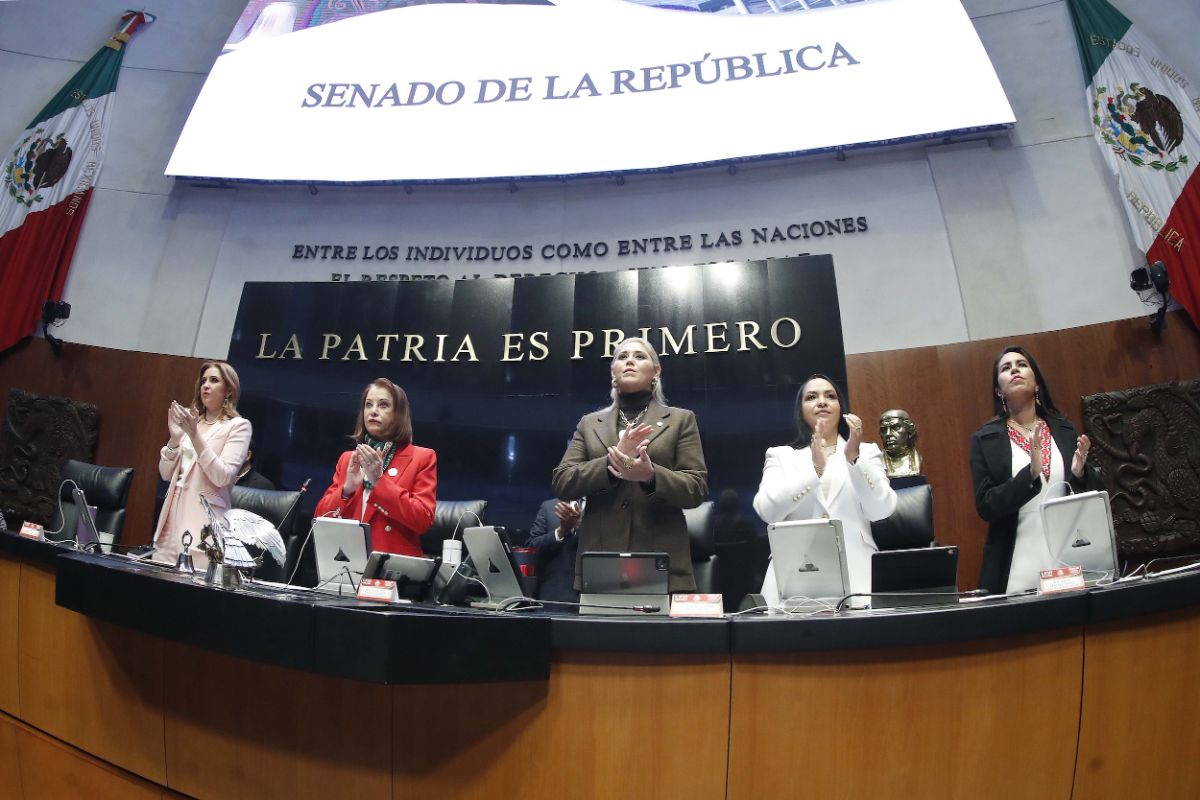 Senado fortalece derechos laborales de personas trabajadoras del arte
