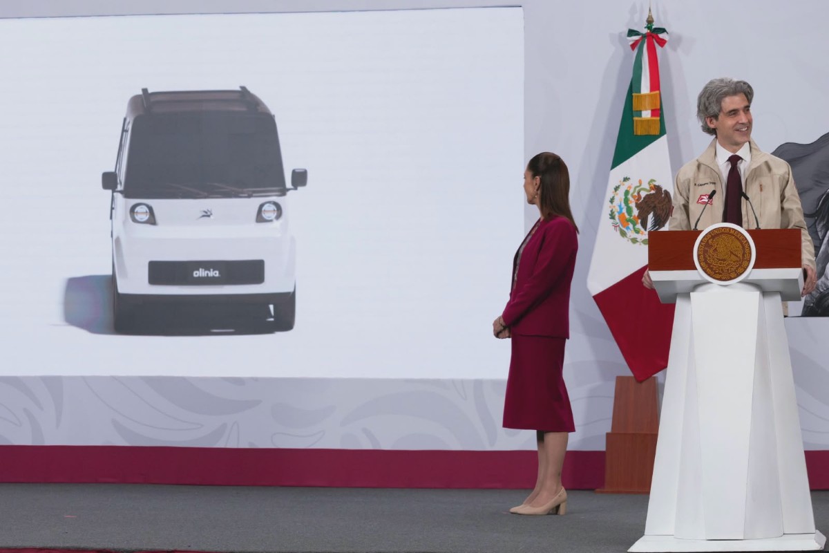 SHEINBAUM PRESENTA OLINIA: EL PRIMER AUTO ELÉCTRICO 100% MEXICANO DISEÑADO POR JÓVENES TALENTOS