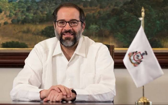 VINCULAN A PROCESO A EXGOBERNADOR DE COLIMA POR PECULADO